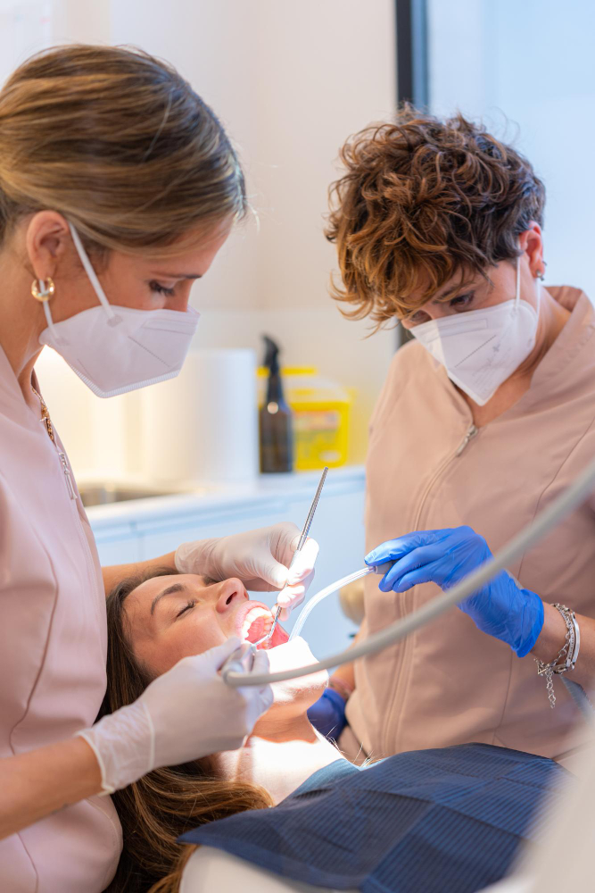 Apicoectomy Differs from Root Canal